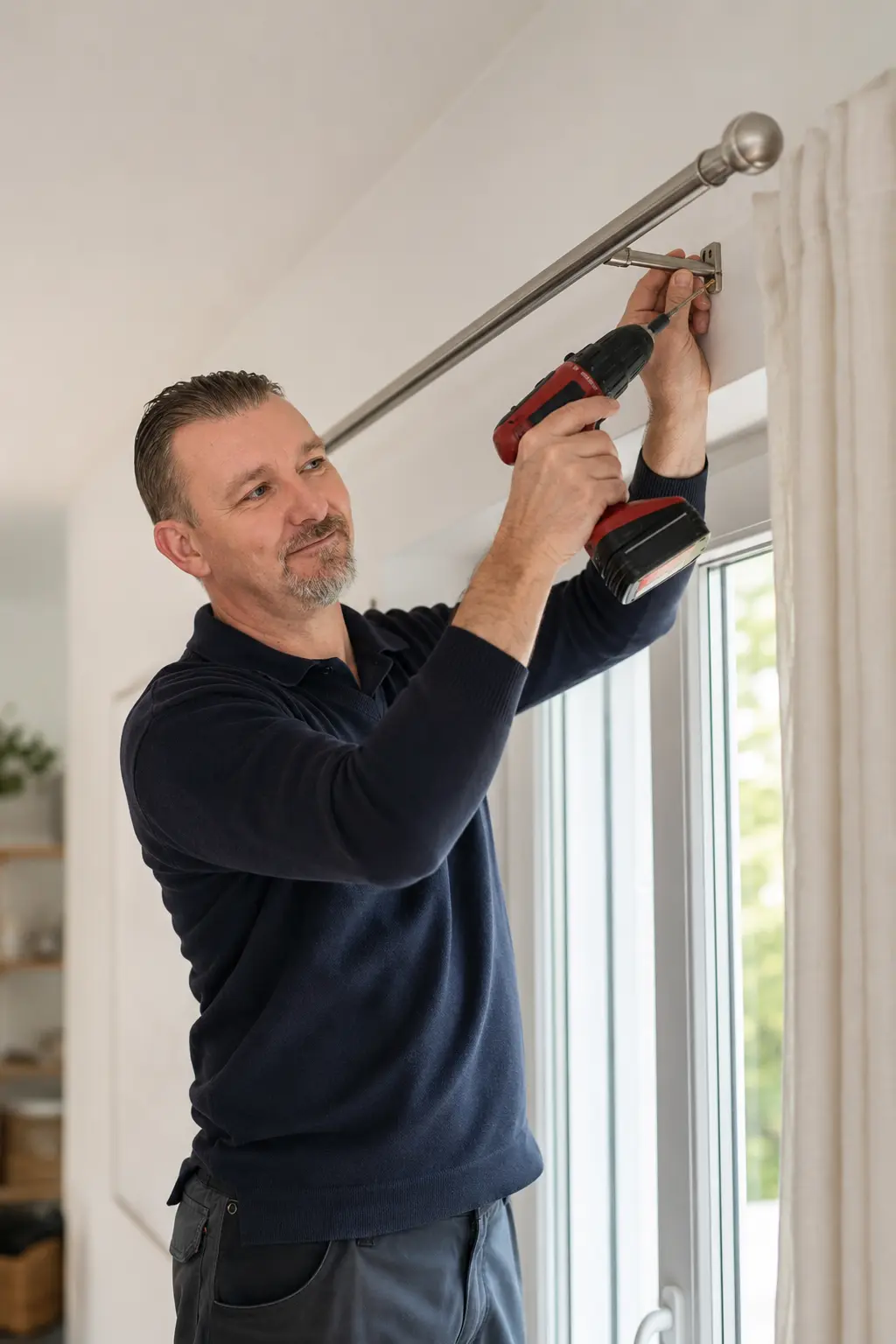 Pose de tringle à rideaux et d’étagères à Malzéville par PBMultiservices